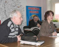 ИДЕОЛОГИЧЕСКАЯ КОМИССИЯ РАССМОТРЕЛА ОПЫТ ПОЛИТУЧЁБЫ