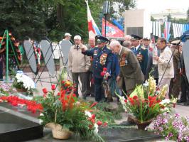 5 августа, в День города, белгородские коммунисты почтили память участников освобождения Белгорода