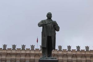 Белгородские власти сорвали акцию комсомола в защиту памятника Ленину