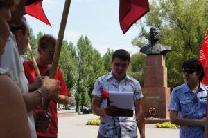 Белгородские коммунисты провели автопробег в честь Дня освобождения Белгорода
