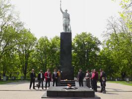 БЕЛГОРОДСКАЯ ОБЛАСТЬ : СОСТОЯЛИСЬ КОММУНИСТИЧЕСКИЕ АВТОПРОБЕГИ ПО РАЙОНАМ ОБЛАСТИ