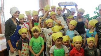 Комсомольцы Белгородского района создали праздник для воспитанников МБУ «Социально – реабилитационного центра для несовершеннолетних».