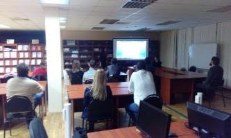 Депутат Белгородской областной Думы Анастасия Байбикова провела лекцию на тему гражданской активности.