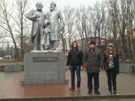Комсомольцы и молодые коммунисты Белгорода почтили память Карла Маркса