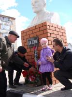 Новоосколькие коммунисты отметили день рождения В.И. Ленина