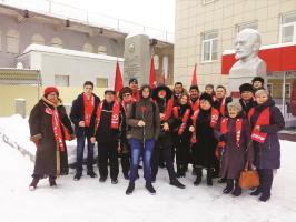 Жить по-ленински…