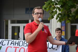 «Почему кучка чинуш диктует нам свои условия?»